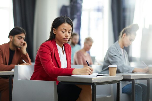 Formations management à aix-en-provence: développez vos compétences